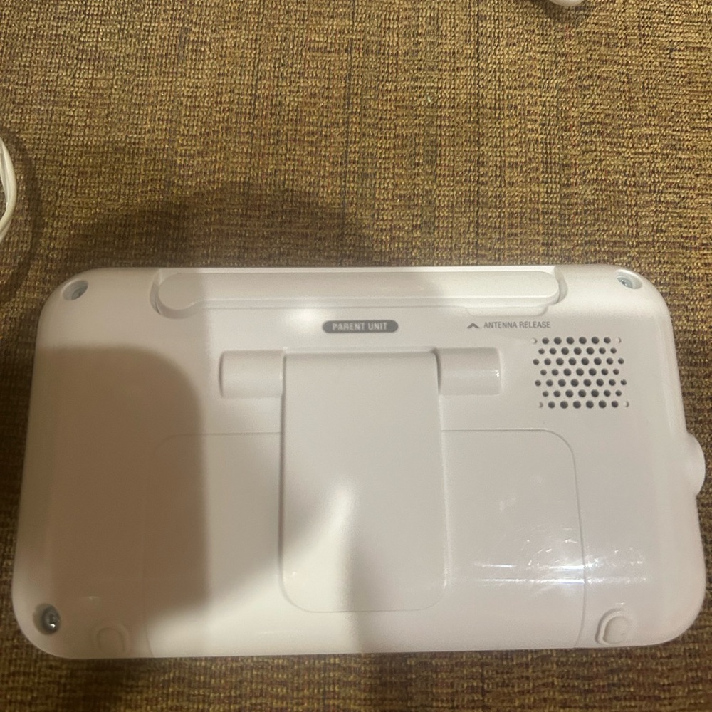 VTech Baby Monitor with Camera - Picture 5 of 6